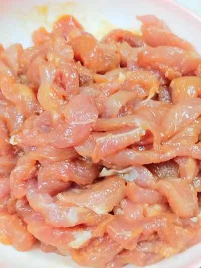 細切り豚肉と玉ねぎの炒め物の作り方：3