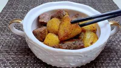 クミンポテトと牛肉のキューブを作る手順：13