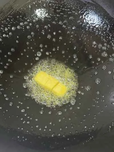 バターマッシュルームと牛肉の角切りを作る手順：9