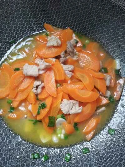 にんじんと肉の炒め物の作り方：7