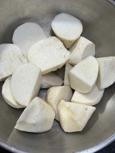 タロイモ入り蒸し豚スペアリブの作り方：5