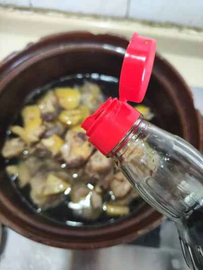 鶏肉とジャガイモの煮込みの作り方：5