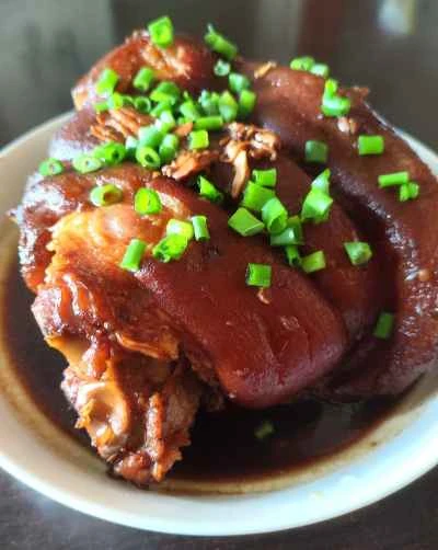 お茶風味の豚足煮込みの作り方：11