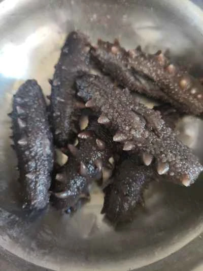 ナマコ入り鶏肉の煮込みの作り方：3