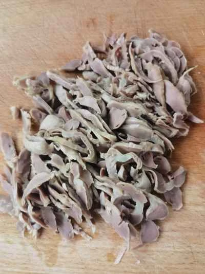 鶏砂肝とインゲンのピクルスのスパイシー炒めの作り方：1