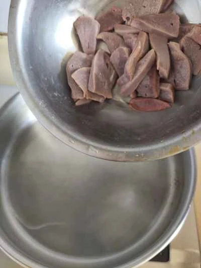 豚レバーと玉ねぎの炒め物の作り方：3