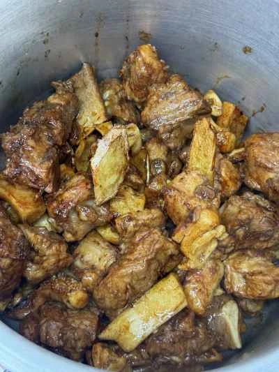 イカ入り豚バラ肉の煮込みの作り方：8