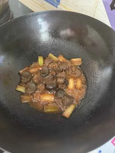 ナマコとネギの炒め物の作り方：6