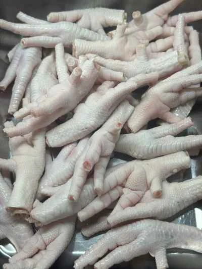 タロイモと鶏足のシチューの作り方：2