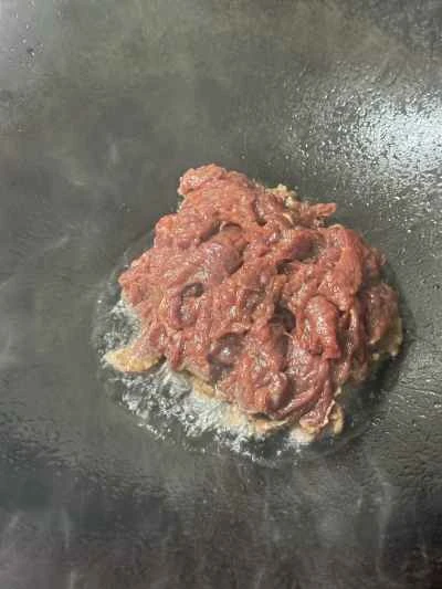 きゅうりの皮と牛肉の炒め物の作り方：6