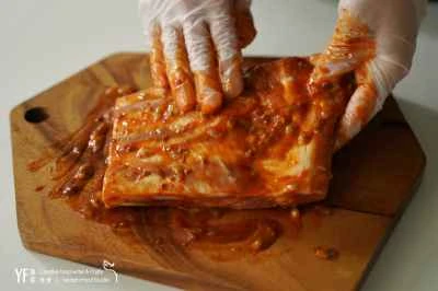 パッションフルーツとパイナップルのローストポークリブの作り方：3