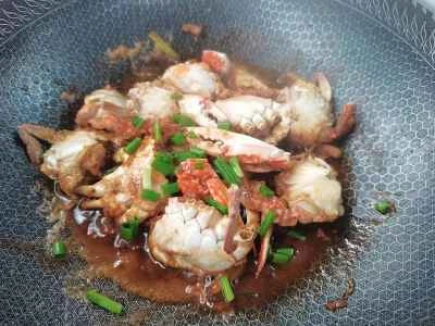 小さな赤身ガニの煮込みレシピの手順：5