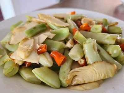 たけのこといんげんの炒め物のレシピ