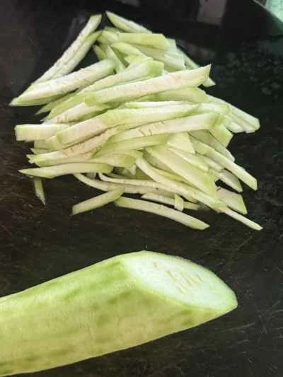 ヘチマとエビのパンケーキの作り方：2