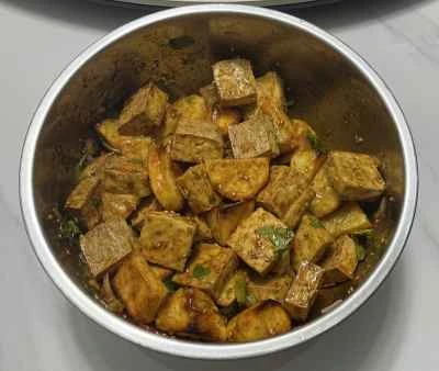 豆腐とジャガイモへの情熱的な愛のためのレシピ