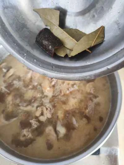 生姜で炒めた鴨肉の作り方：7