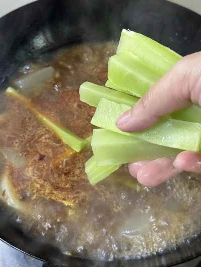 牛肉とエビのペースト鍋の作り方：11