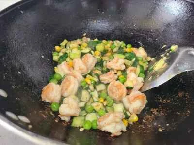 きゅうりとエビの炒め物の作り方：6
