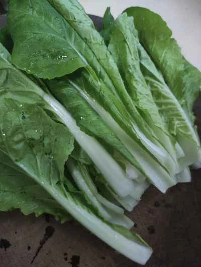 ニンニク風味キャベツの作り方：1