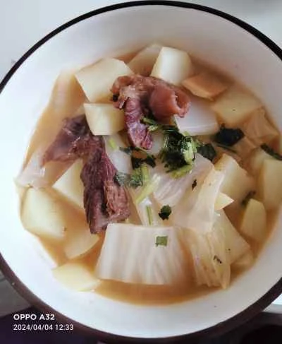 ジャガイモ入りビーフシチューの作り方：5