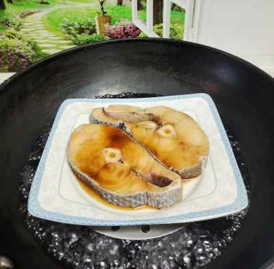 蒸しサバのレシピ手順：1