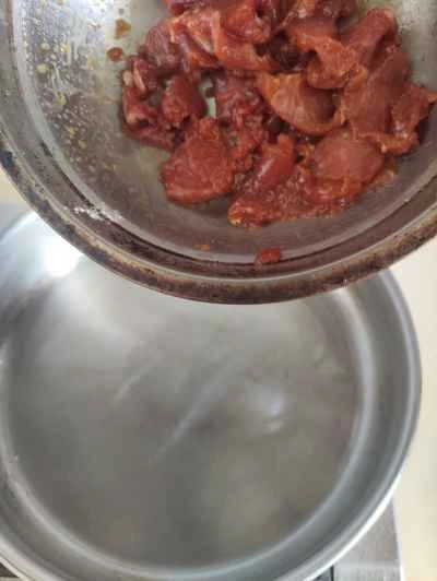 冬筍と豚肉の炒め物の作り方：6