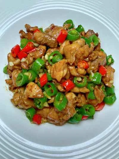 農家風ソースの鶏肉炒めのレシピ