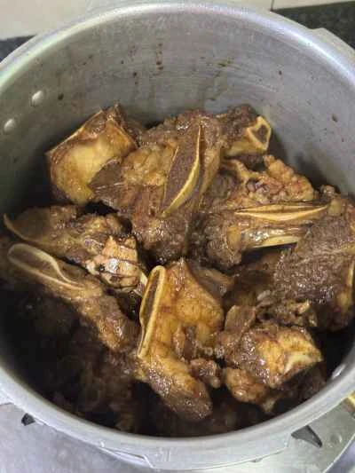 北東部風煮込み牛リブのレシピ手順：10