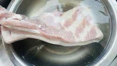 豚バラ肉の煮込みの作り方：1