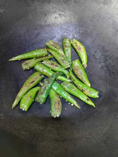 卵とピーマンの煮込みナスの作り方：5