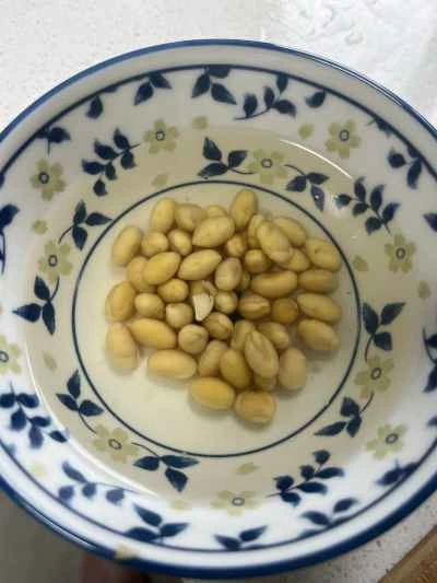 大豆入り豚足煮込みの作り方：1