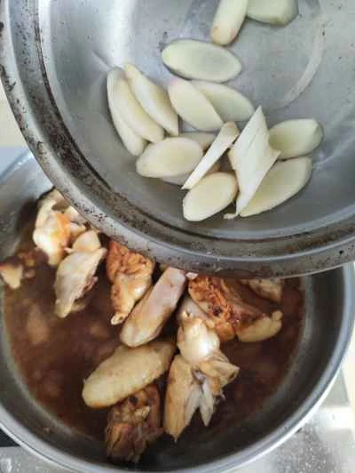 若ショウガ入り蒸し鶏の作り方：6