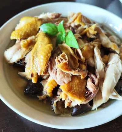 ライチ茸入り蒸し塩鶏の作り方：7