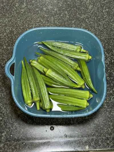 オクラ入り蒸し牛肉の作り方：4