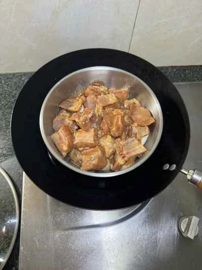 タロイモ入り蒸し豚スペアリブの作り方：7