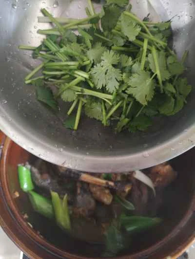 ナマコ入り鶏肉の煮込みの作り方：7