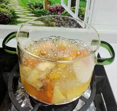 黒鶏と野菜のシチューの作り方：1