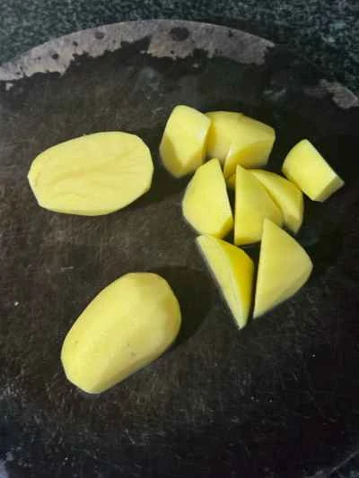 豚バラ肉、ジャガイモ、インゲン、春雨の煮込みの作り方：4