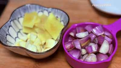 鶏肉とエシャロットの炒め物の作り方：3