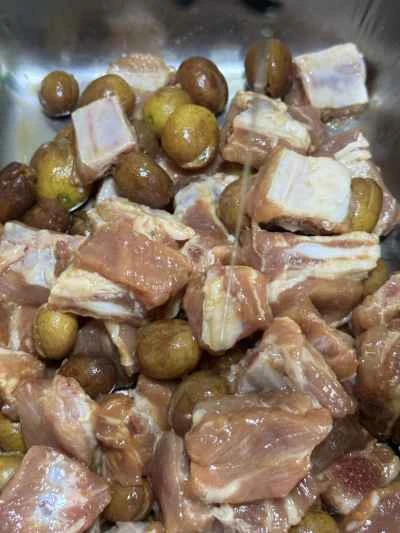 黄色い皮の蒸し豚スペアリブの作り方：7