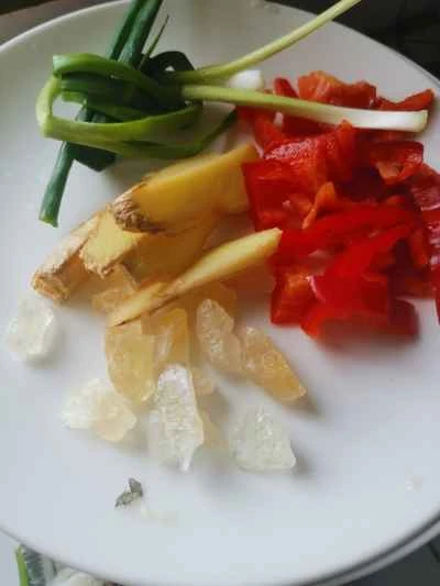 黒鯉の煮込みレシピ手順：3