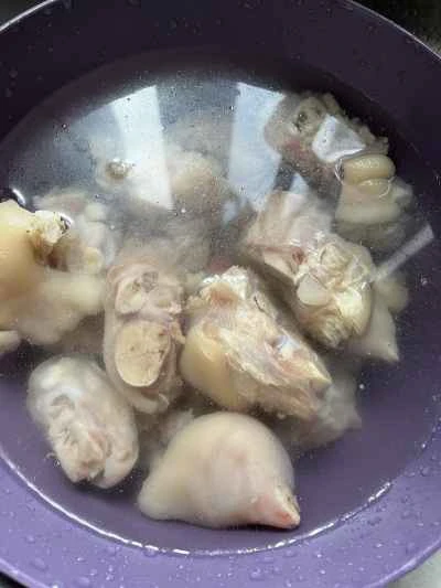 大豆入り豚足煮込みの作り方：3