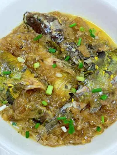 春雨入り黄ナマズの煮込みの作り方：11