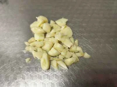 ニンニク煮込みヘチマの作り方：3