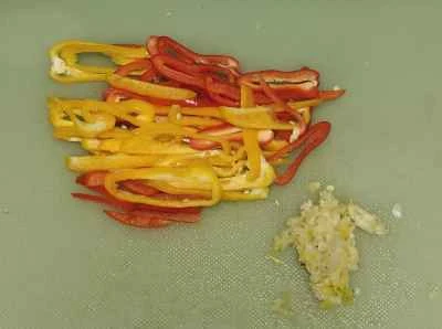 椎茸とピーマンの炒め物の作り方：2