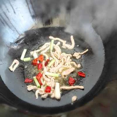 漬物キャベツ入りライスヌードル炒めの作り方：4