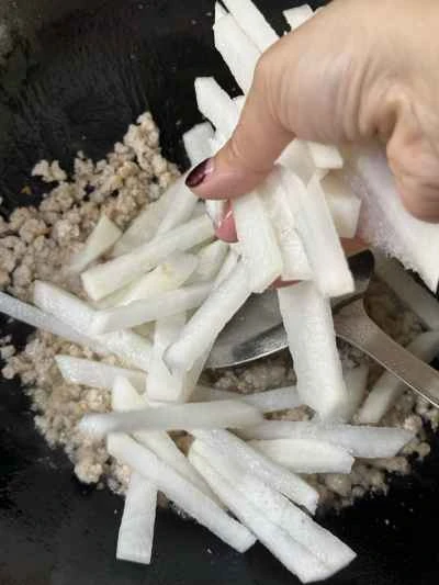 エビ、ひき肉、大根の作り方：7