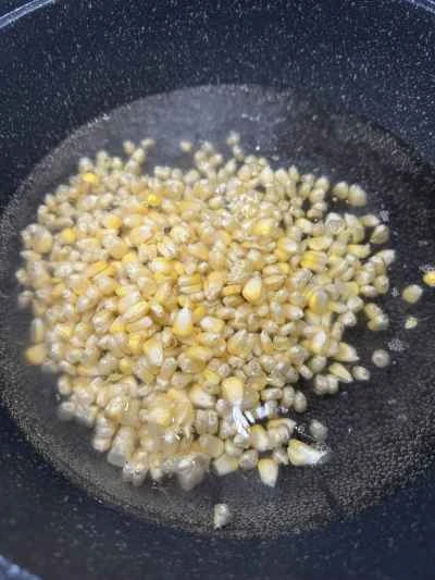 塩コショウコーンの作り方：2