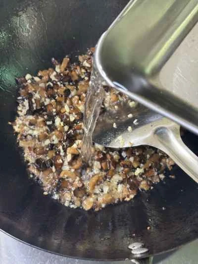 ソース入りライスヌードルロールの作り方：7