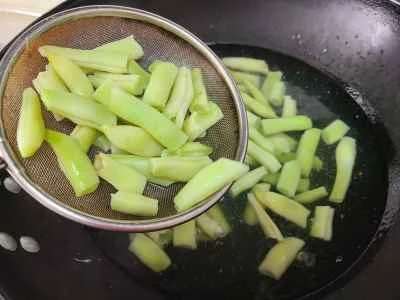 たけのこといんげんの炒め物の作り方：7